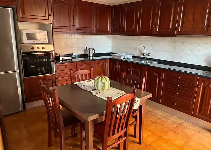 Vila Casa Da Isilda ,three Bedrooms *